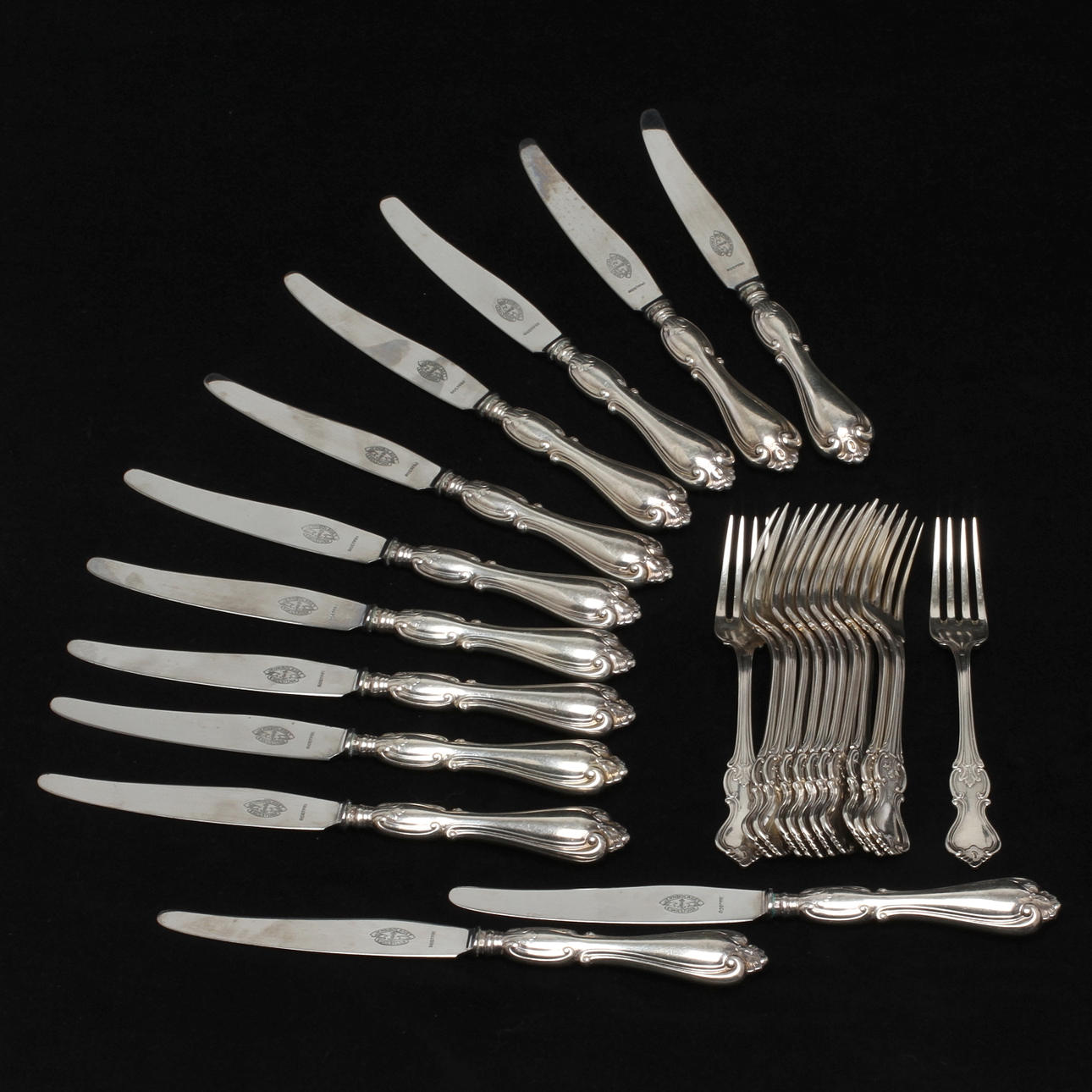 SMÖRGÅSBESTICK, 24 delar, silver, modell Olga, C G Hallberg, Stockholm, 1900-tal.