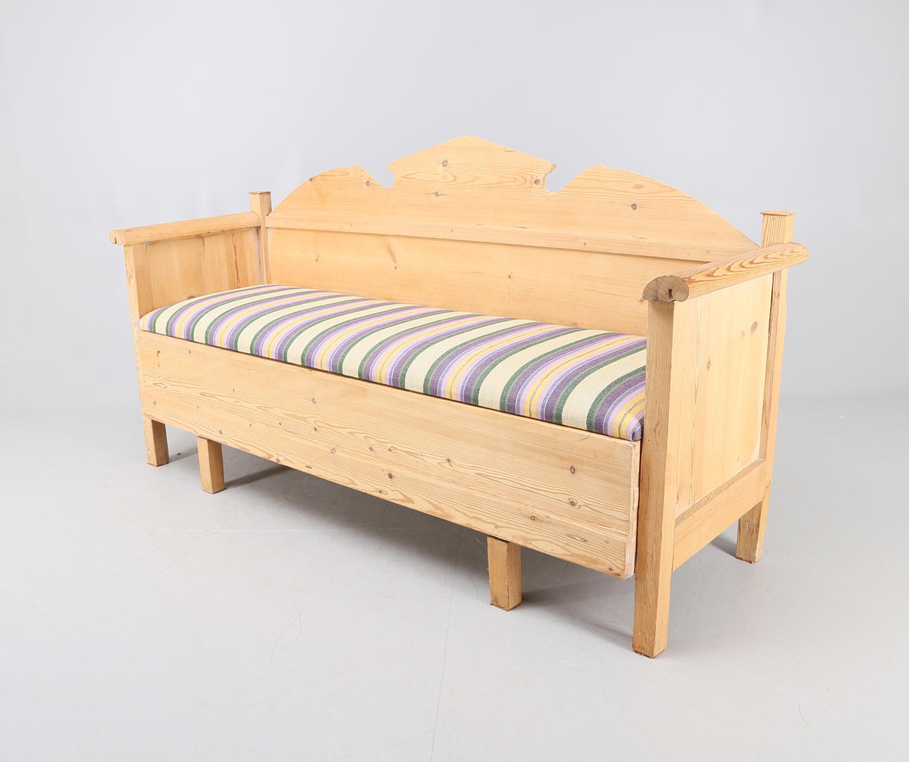 ALLMOGESOFFA,1800-tal.