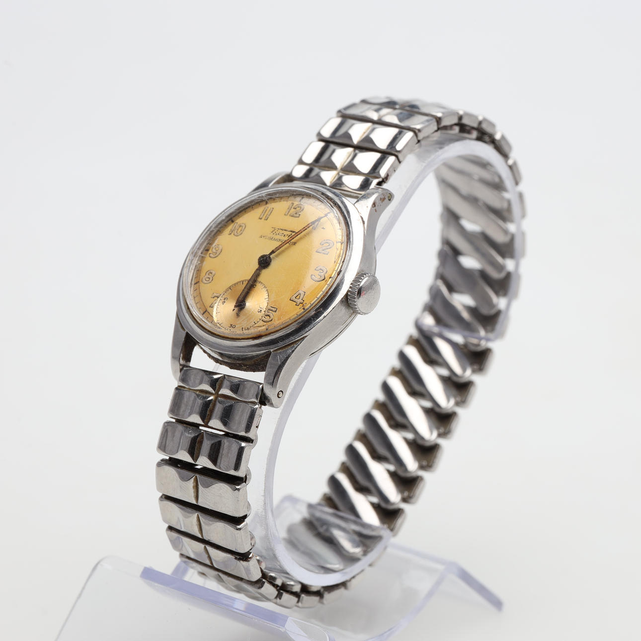 WRISTWATCH TISSOT antimagnetique, manual.