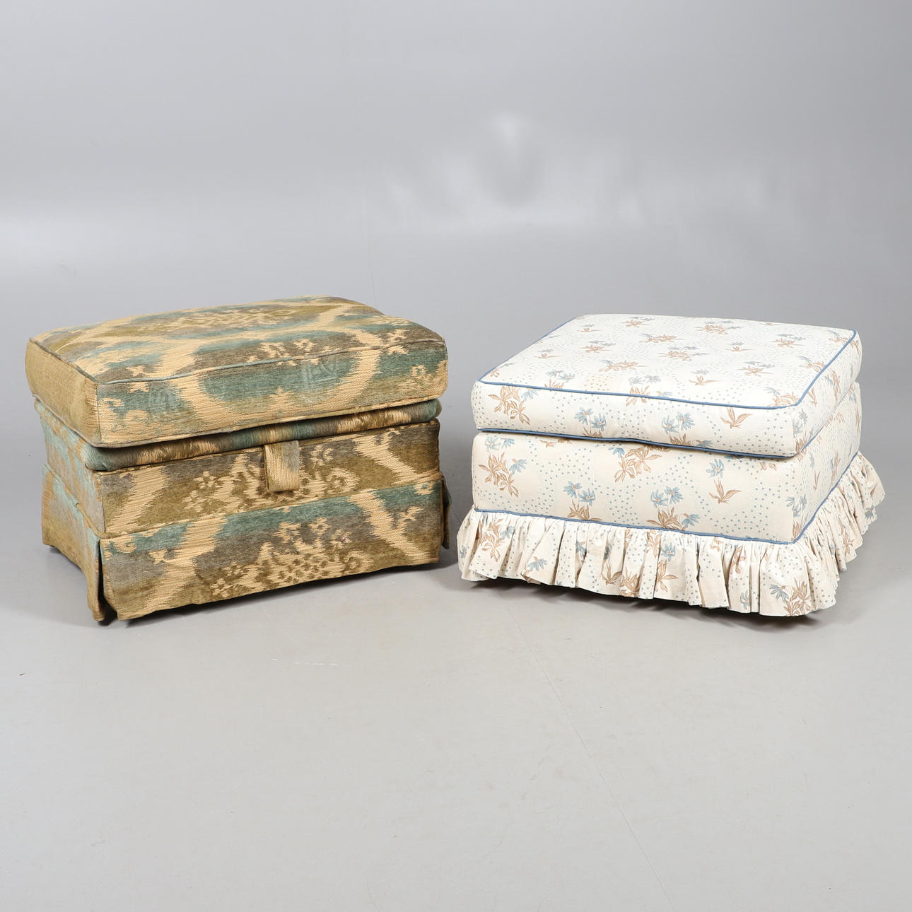 DOS REPOSAPIÉS DE CASA DE CAMPO.