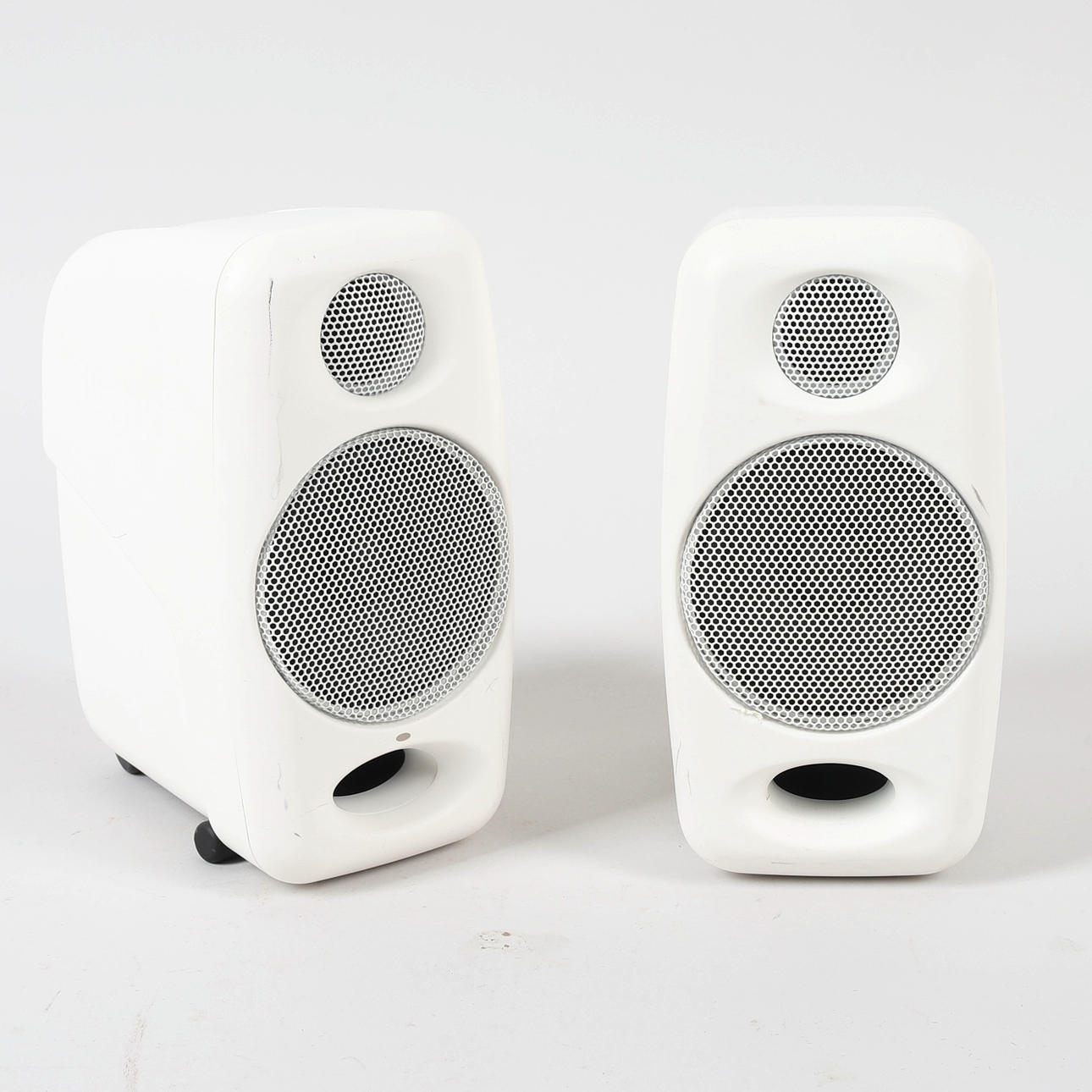 MONITORS, active, IK Multimedia iLoud.