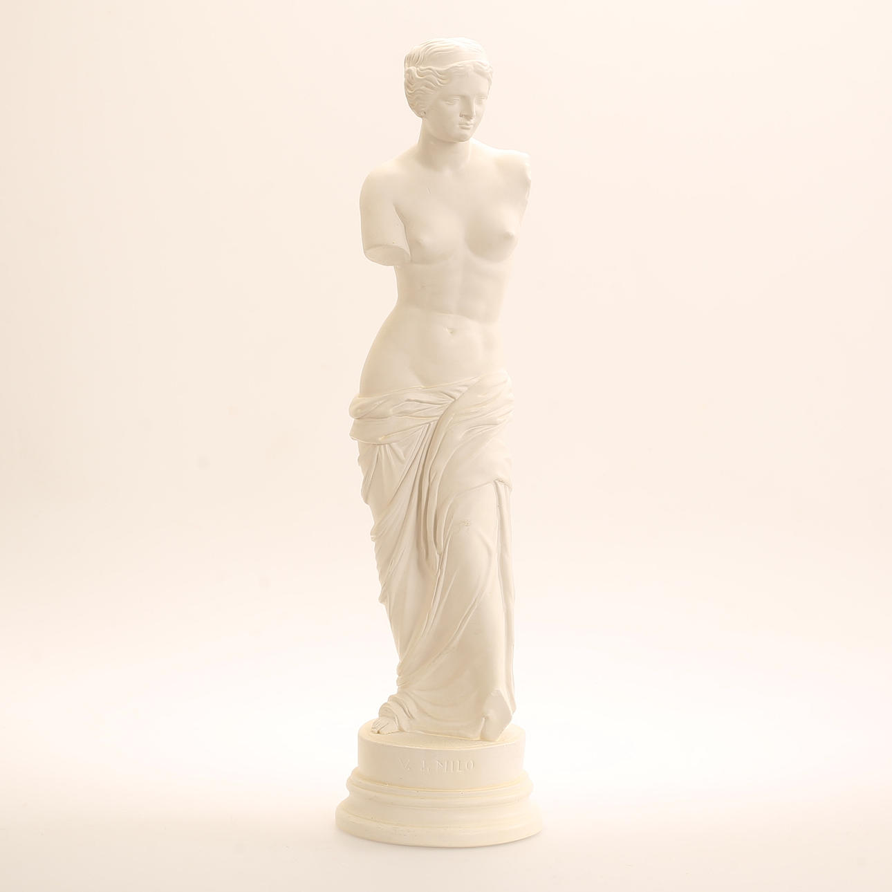 A 20th-century plaster sculpture “Venus de Milo”.