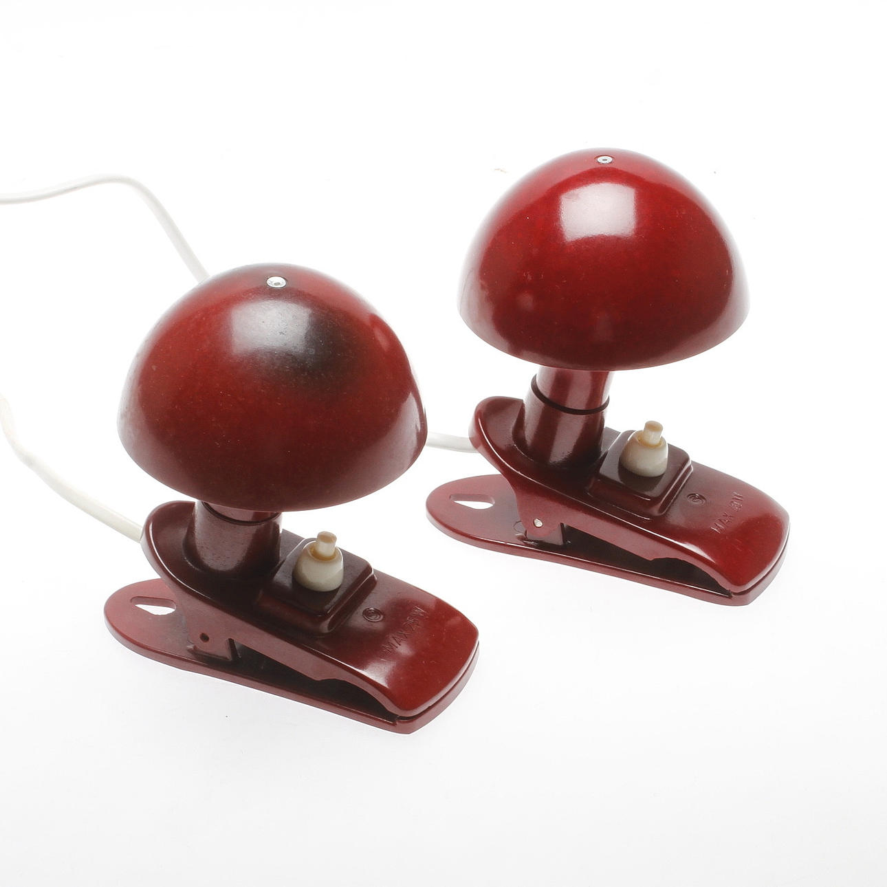 LAMPOR, 2 st, "Svamp", bakelit, 1940/50-tal.