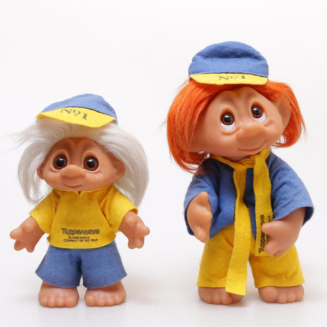 ET PAR HELDIGE TROLDE, THOMAS DAM, DANMARK.