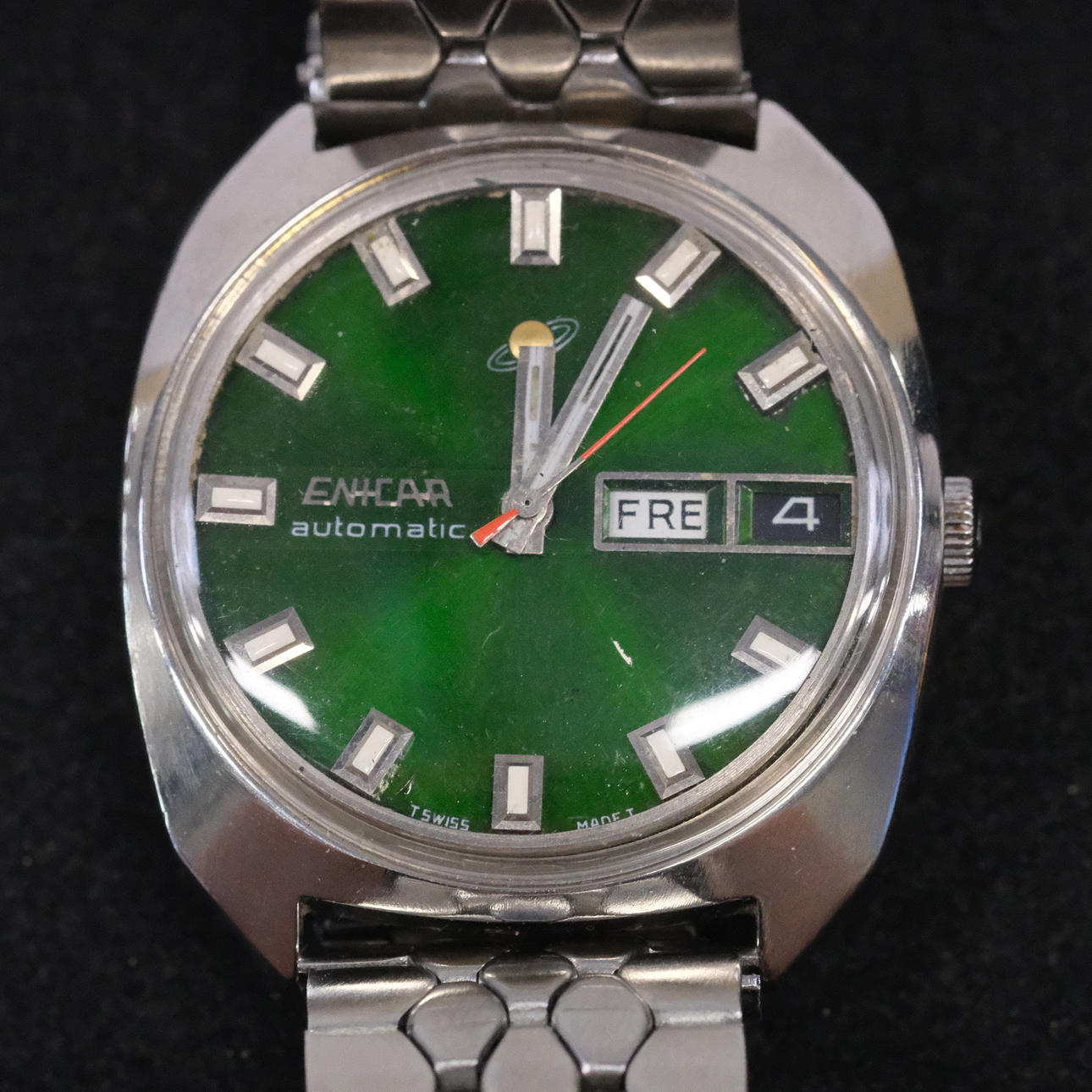 UNICAR. WRISTWATCHES. AUTOMATICO. 1970S.