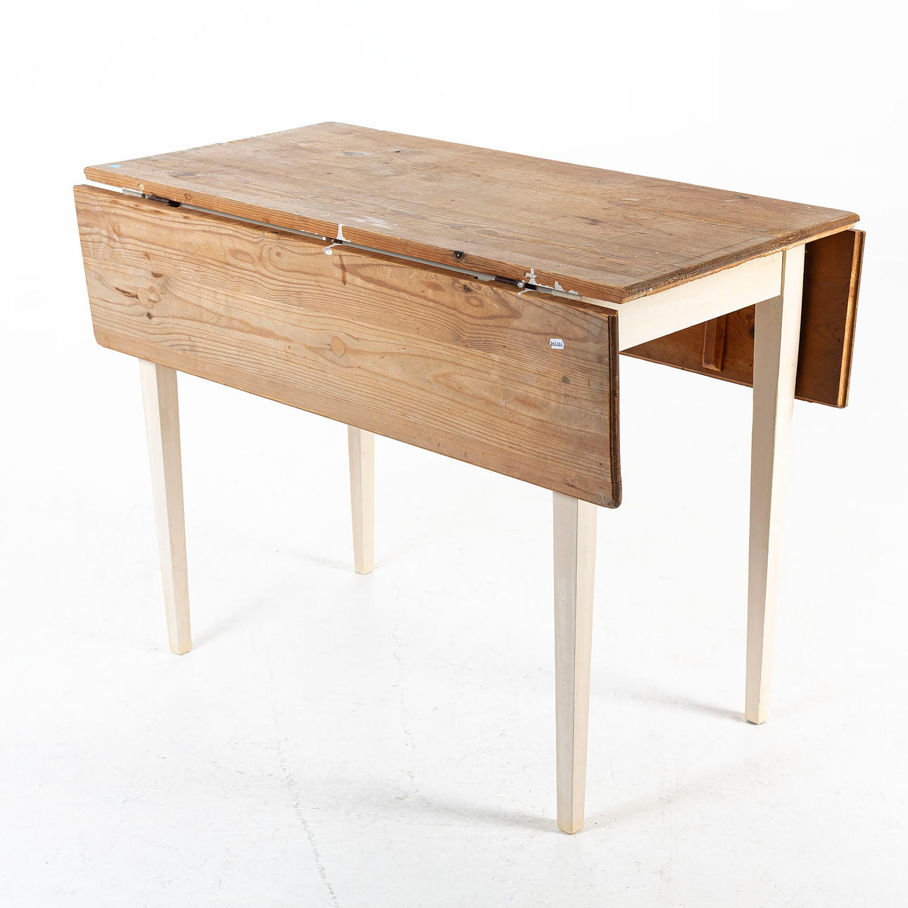 A folding table, first half of the 20th century.