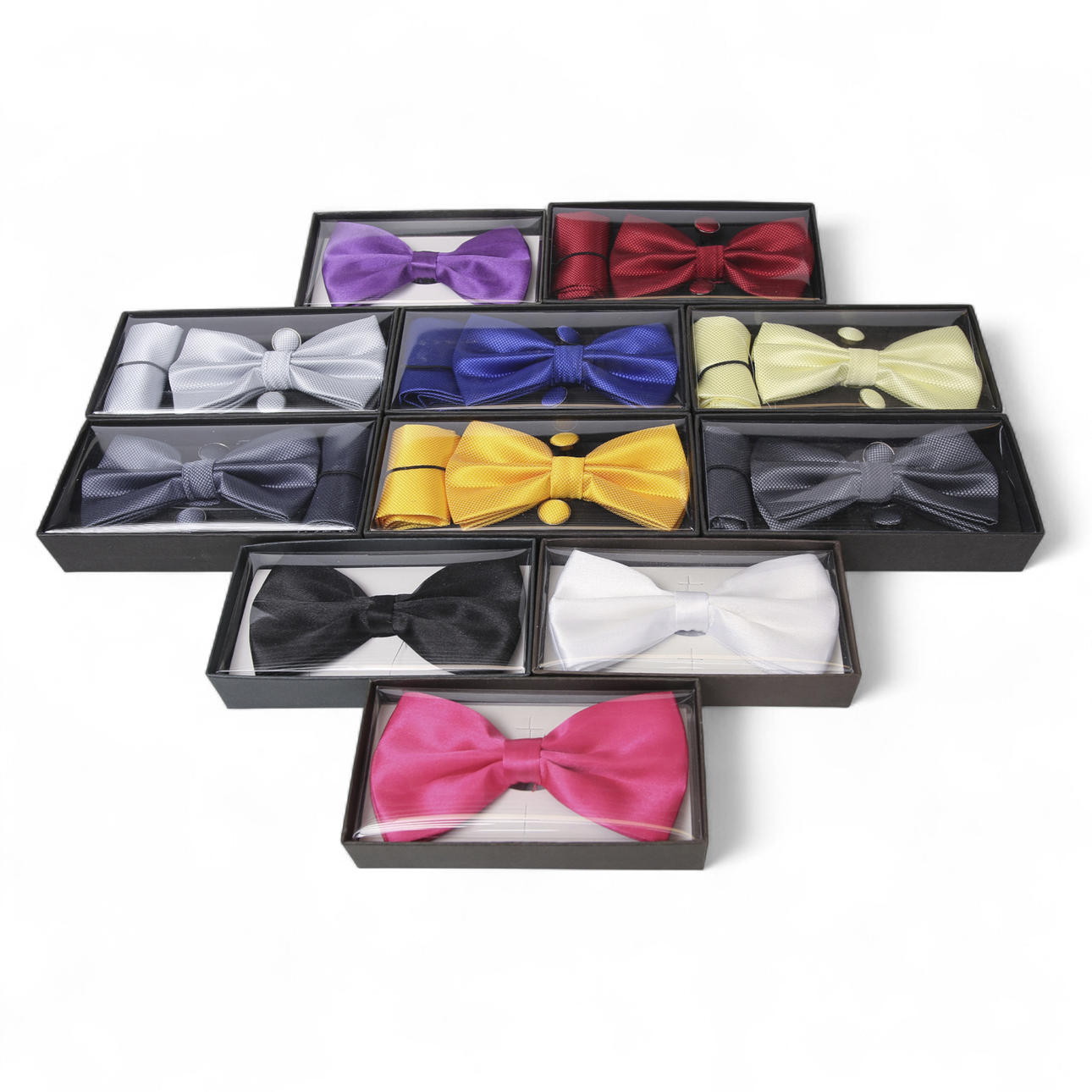 A BATCH OF ELEGANT BOW TIES WITH CUFFLINKS IN A PACK, 11 PIECES.