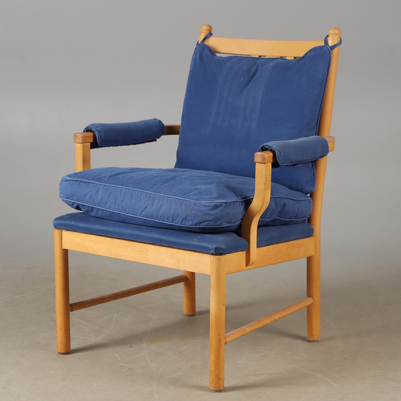 ARMCHAIR, Gripsholms model, book with textile upholstery.