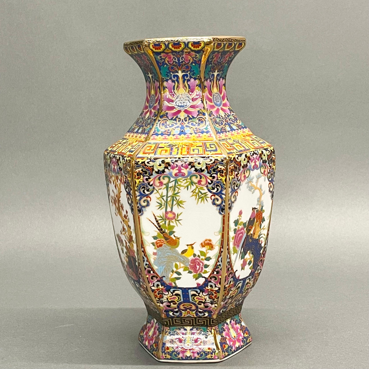 CHINESE HEXAGONAL PORCELAIN VASE.