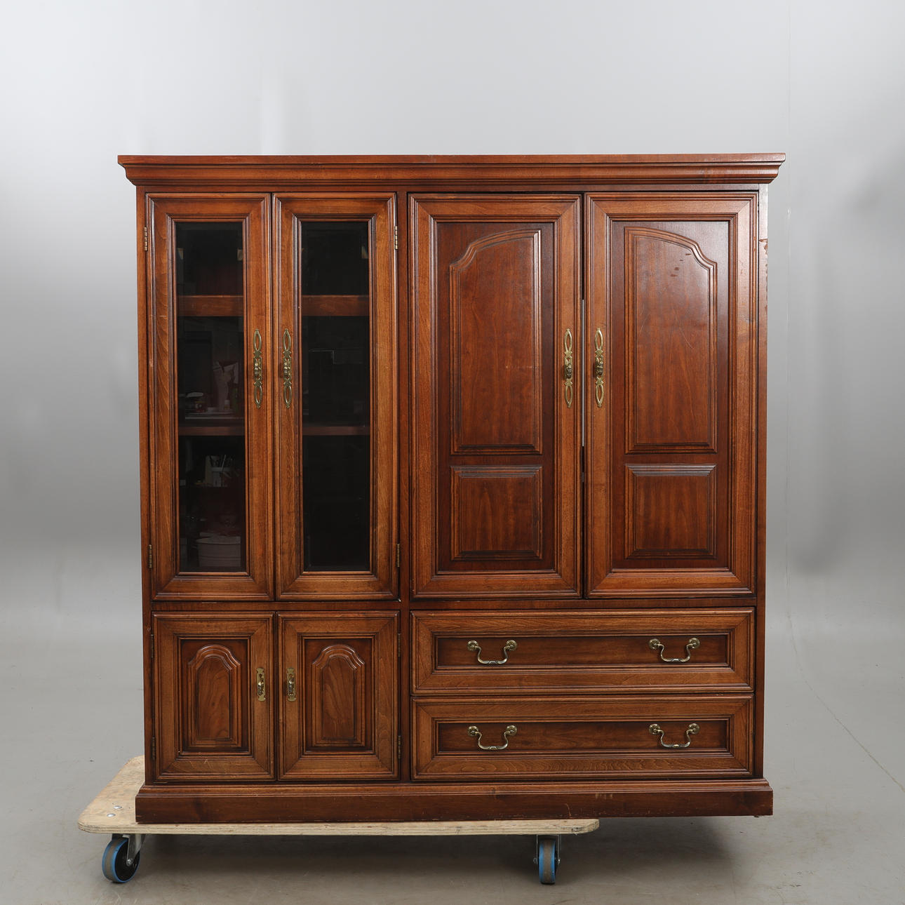 TV-HUONEKALUT/KAAPPI.