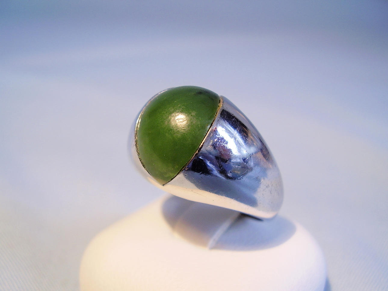 JADE DESIGNER RING Silver 835.