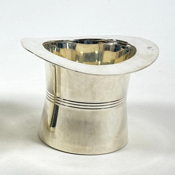 SILVER PLATED TOP HAT ICE BUCKET.