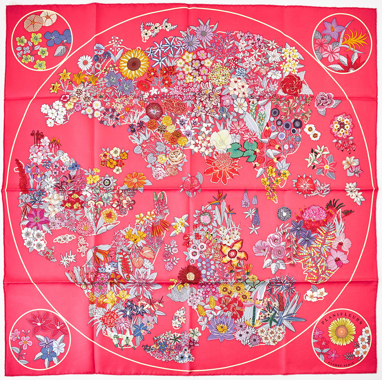 HERMES. «Planifleurs», bufanda, lado fular.