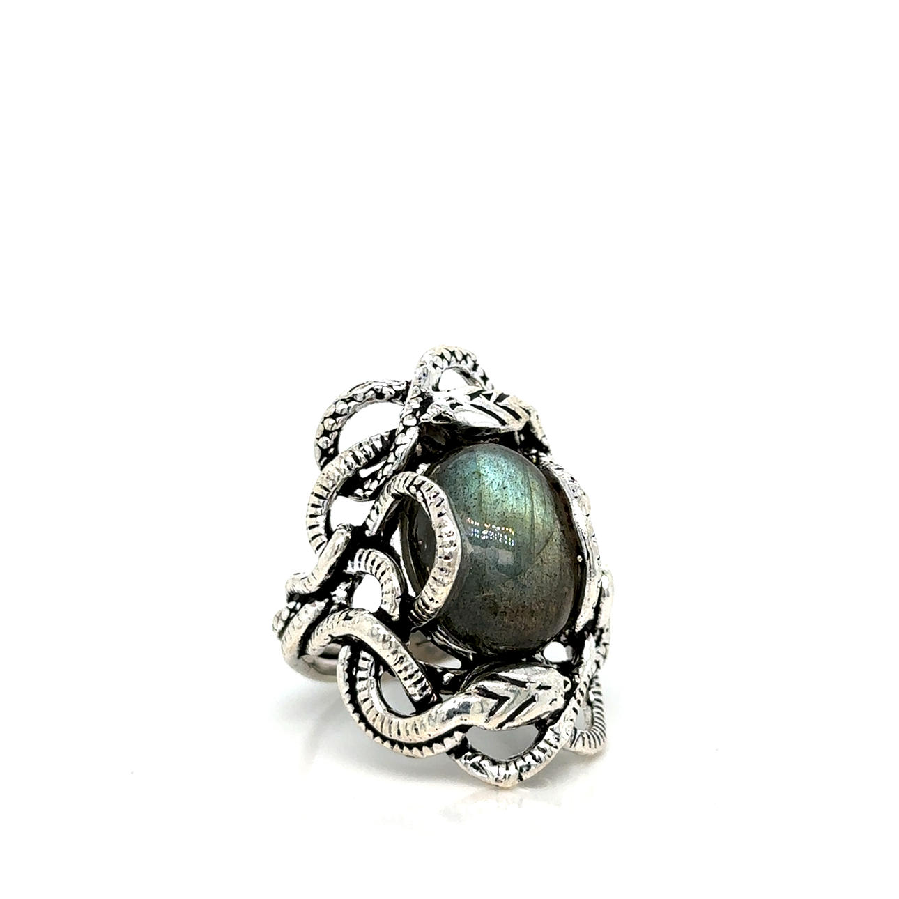 SILVER RING with labradorite.