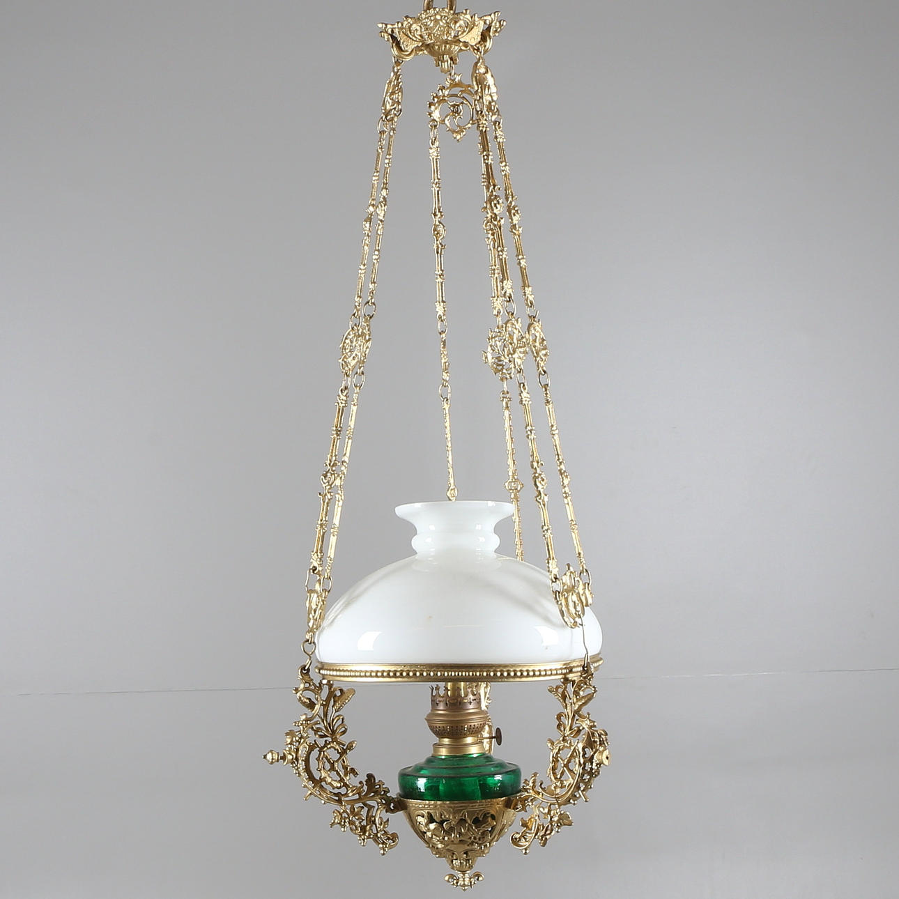 TAKFOTOGENLAMPA, guldlackerad metall/glas, 1900-tal.