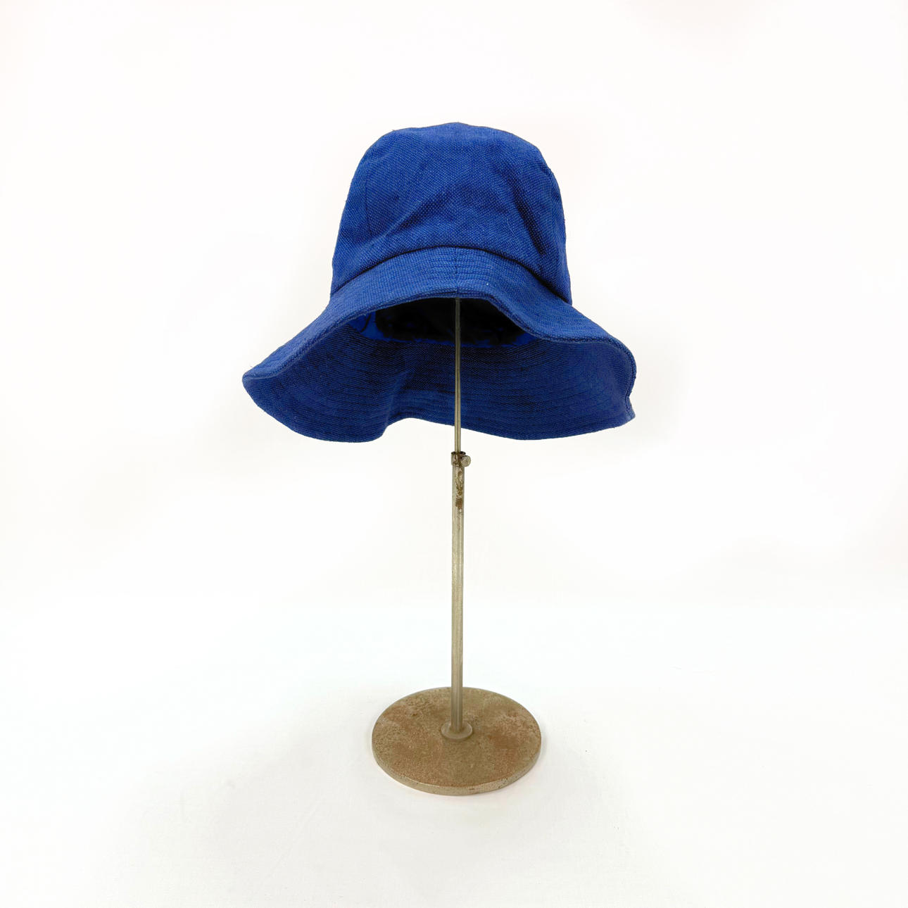 HAT, blå, håndvævet Sverige design Krungshol AB Rättvik.