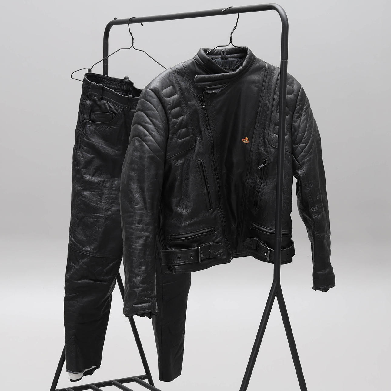 LEATHER STAND, 2 pieces, Vartex, Thinsulate.