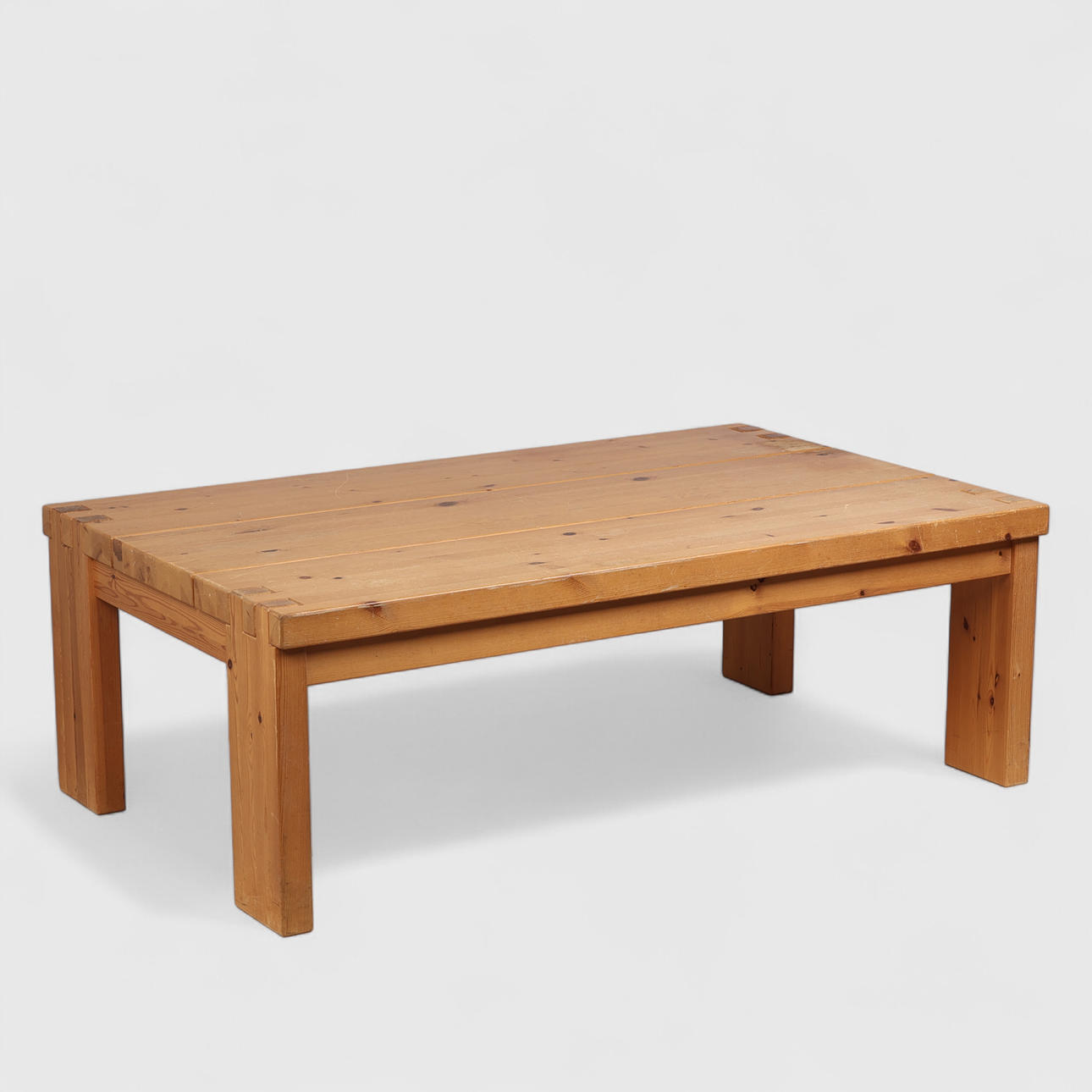 Rectangular solid pine coffee table, Scandinavian furniture manufacturer, 1980s.