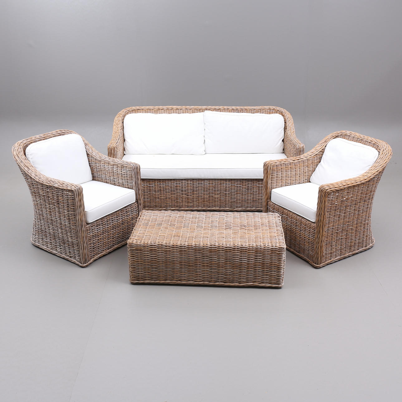 HAVEMØBLER, rotting med puder, 4 stykker, moderne.