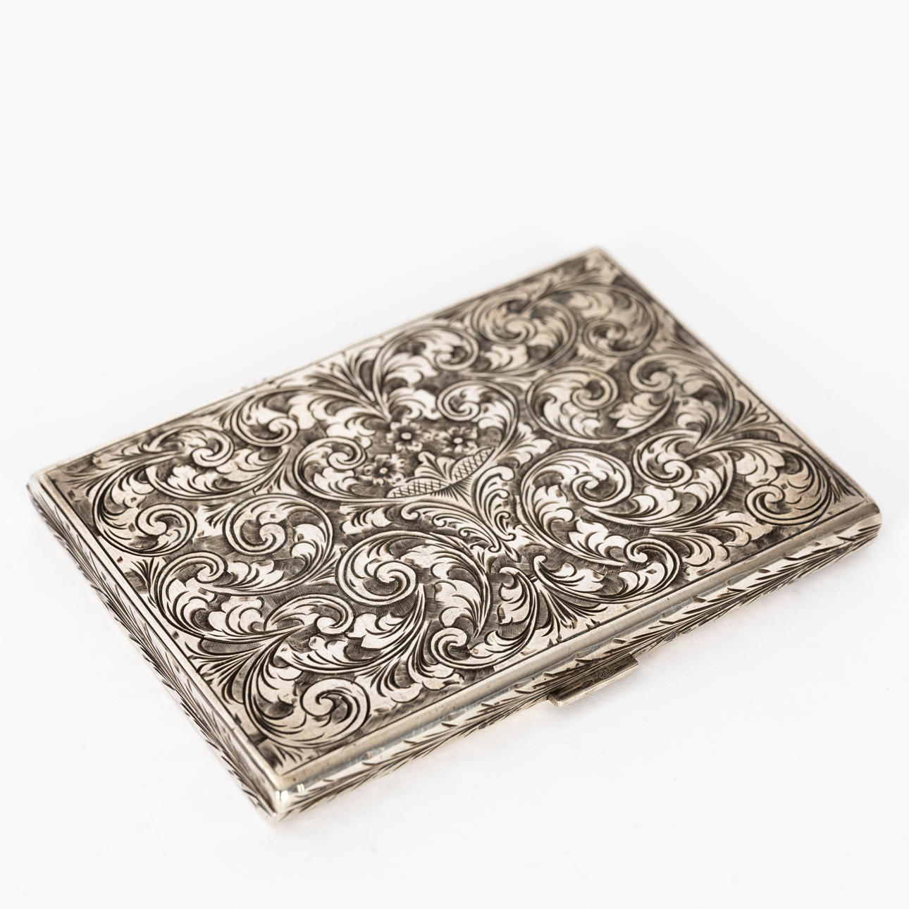 Case, 800 silver, Italy, 1940s.