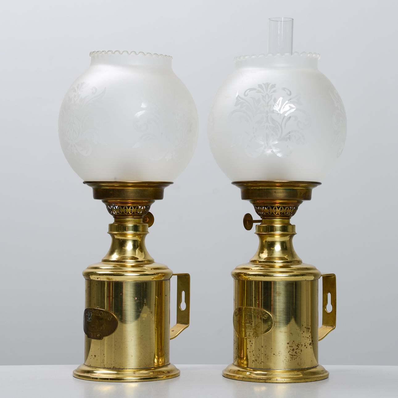 TABLE KEROSENE LAMP, C.J. Pigeons, Senator Design, later part of the 20th century.