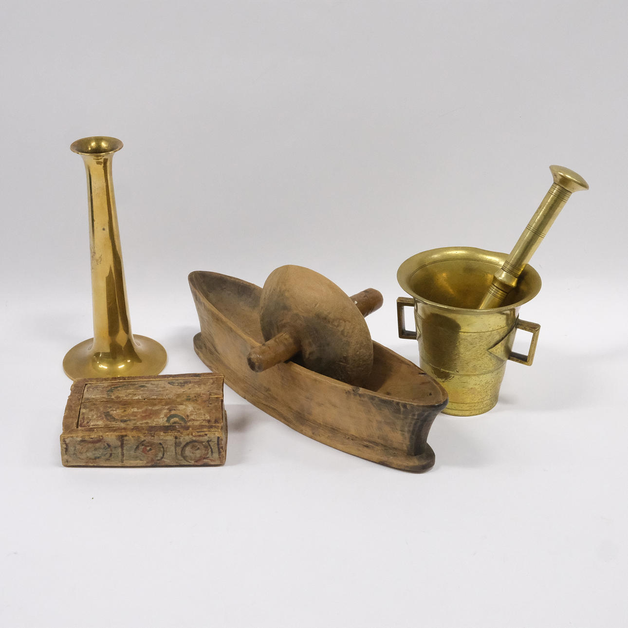 SLIDING BOX, GRINDER, MORTAR WITH PESTLE AND CANDLESTICK.