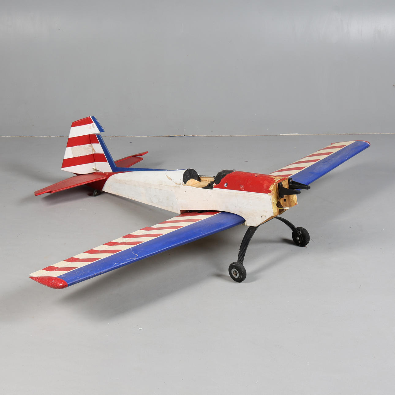 AN AMERICAN THEMED REMOTE CONTROL PLANE.