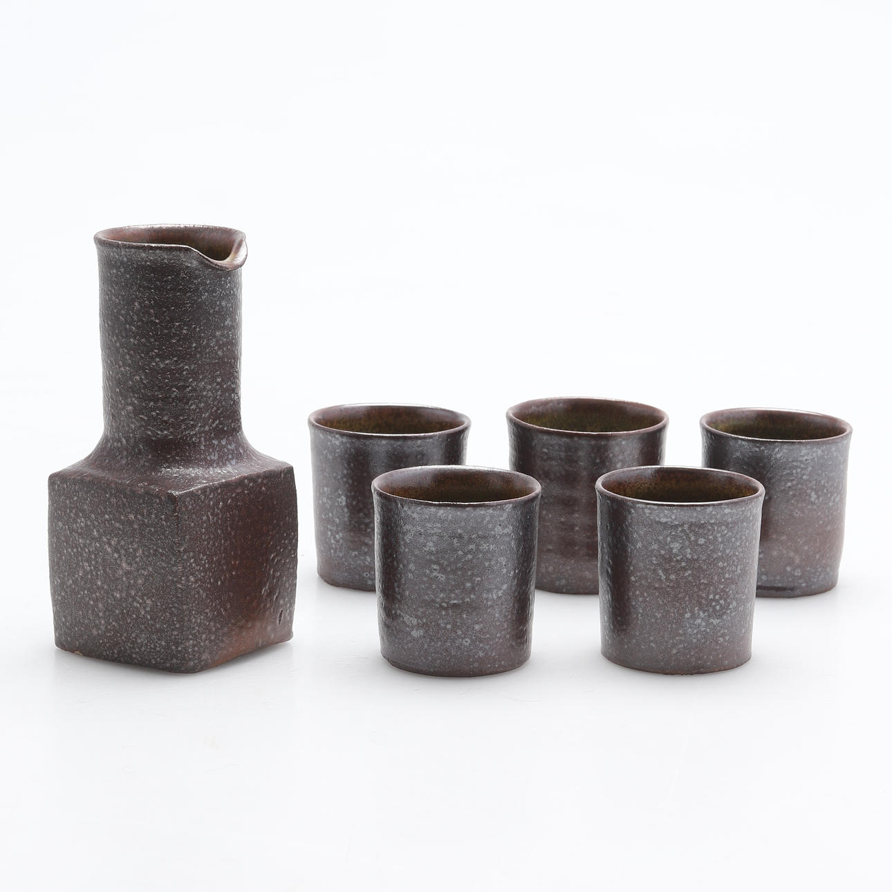 SIGNE PERSSON-MELIN. Jug with 5 soup cups, monogram signed.