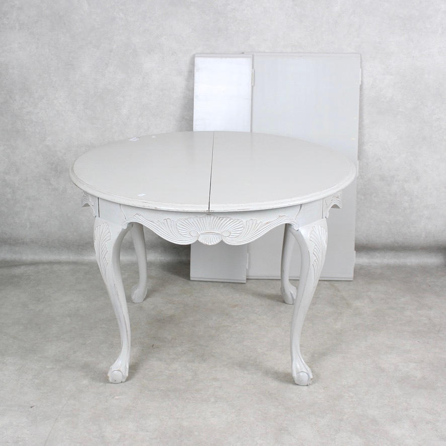 Dining table, painted grey, neo-rococo 1800/20th century.