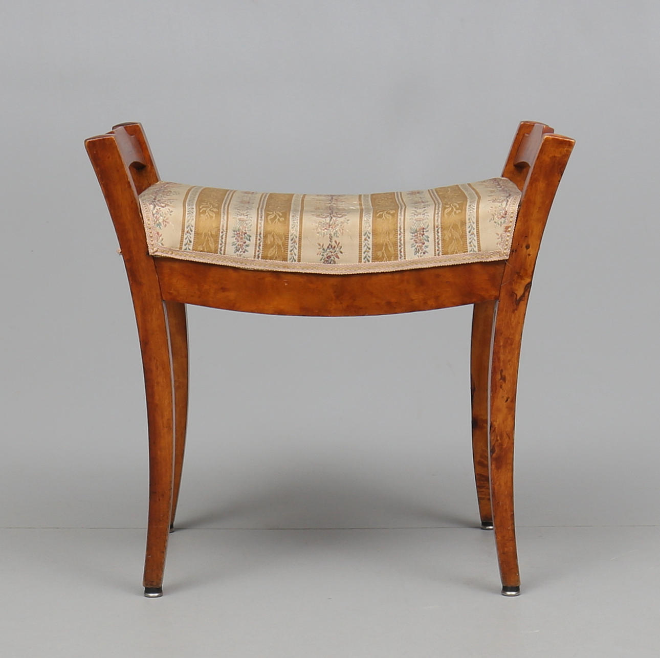 TABURETT, empirestil, 1800/1900-tal.