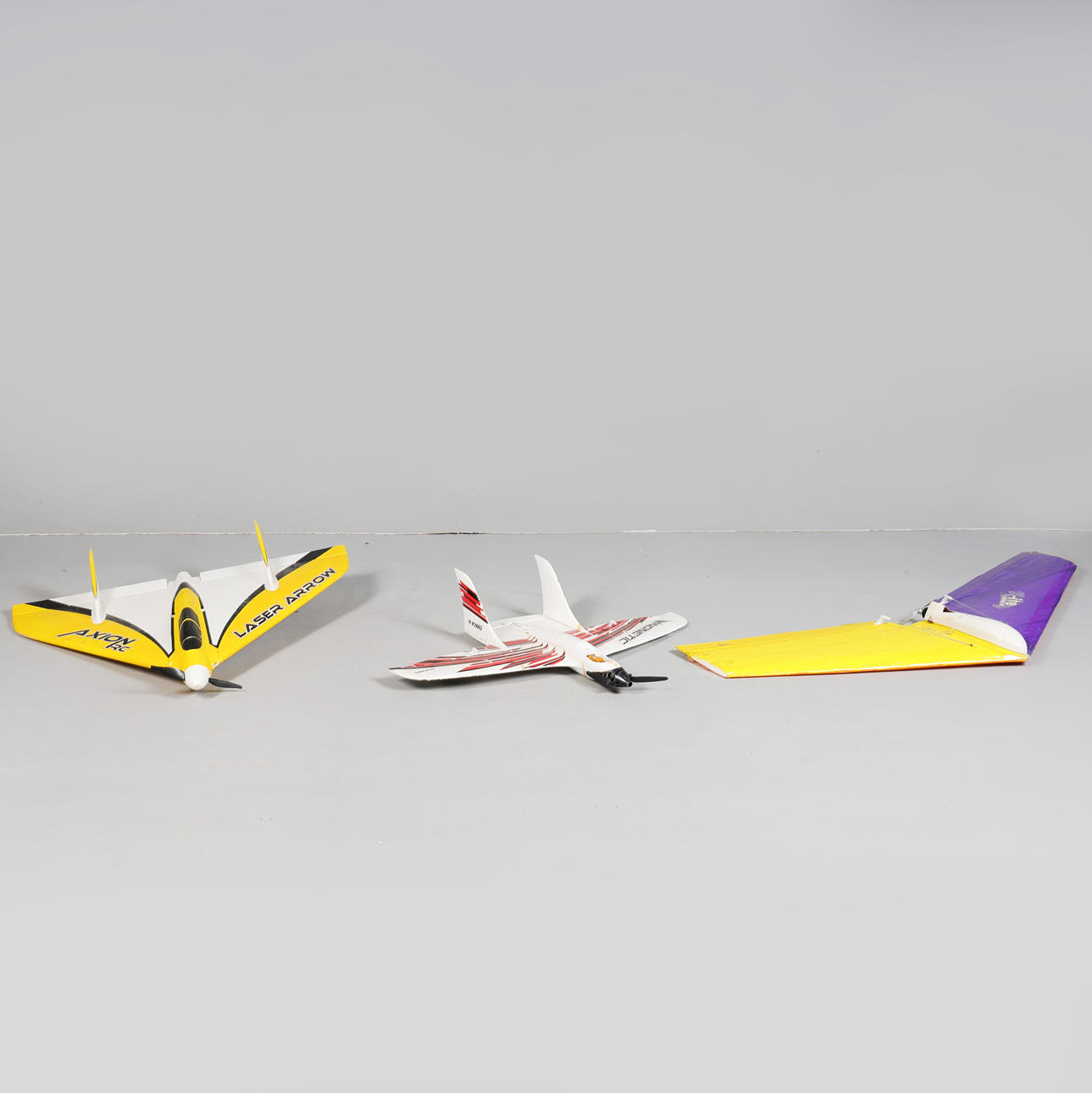 THREE MODEL AIRCRAFTS (3).