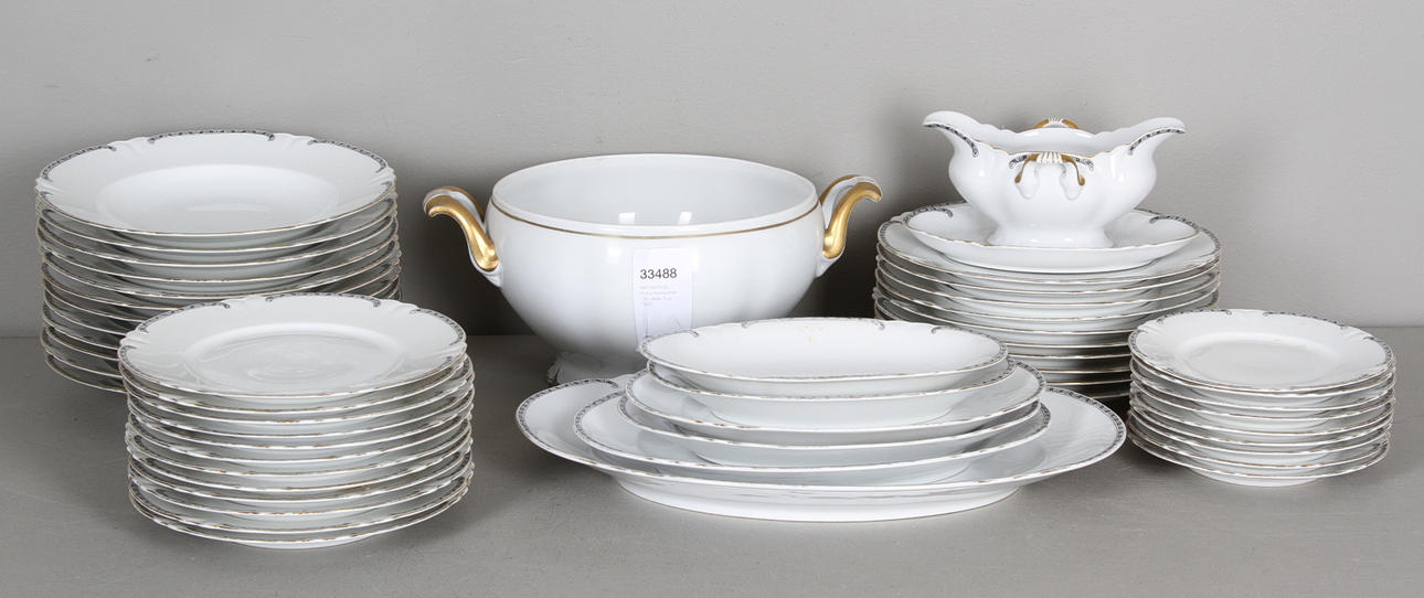 MATSERVIS, ca 50 delar, porslin, Hutschenreuther.