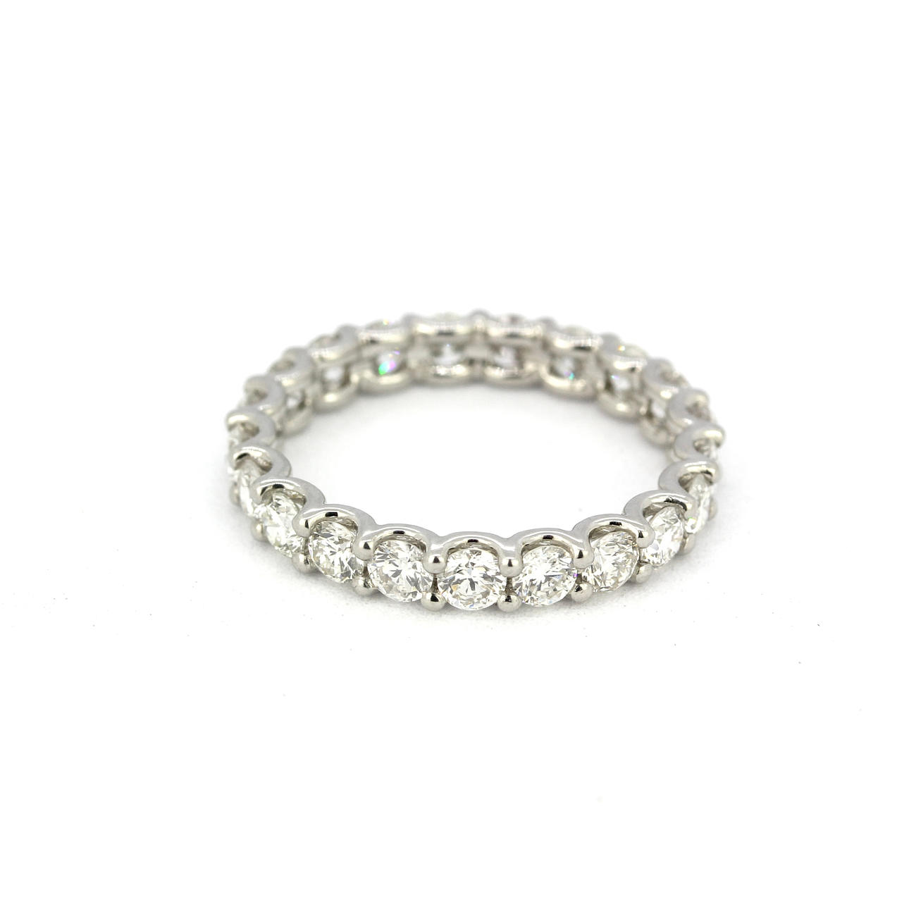 PLATIN DIAMANT FULD EVIGHEDSRING (1,85CT).