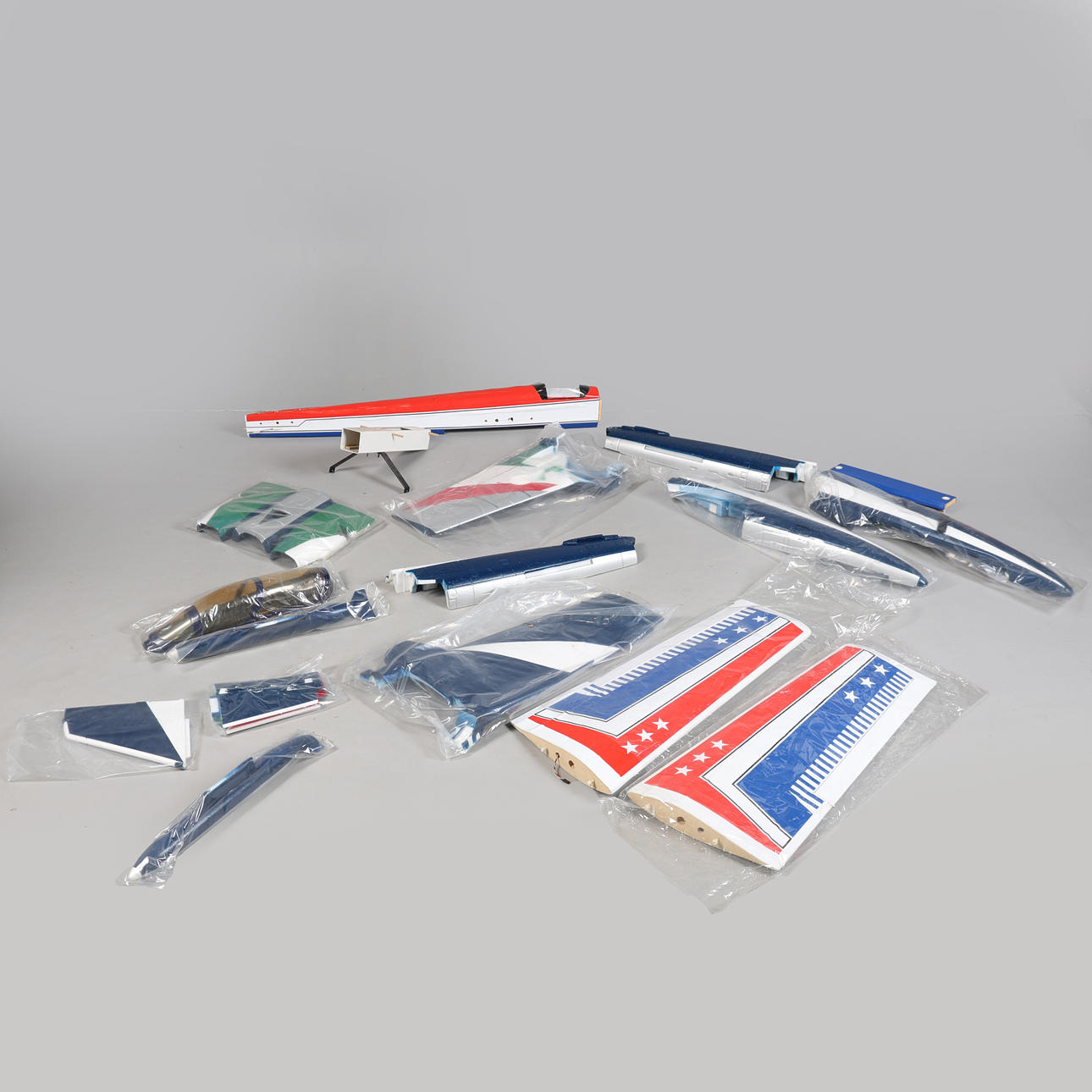 TWO MODEL AIRCRAFTS (2).