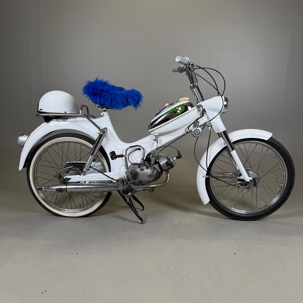 A MOPED, Puch Florida, 1962.
