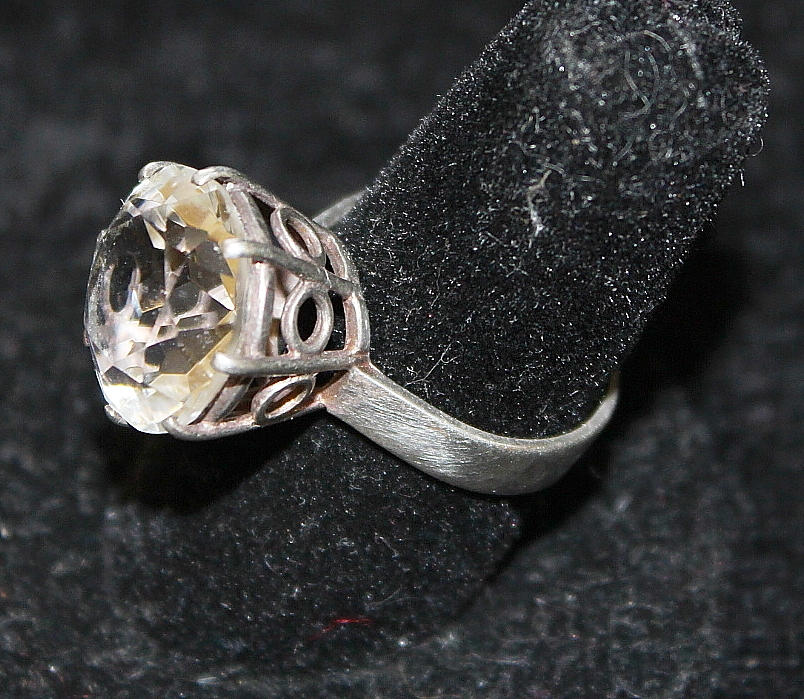 RING, stämplat silver med bergskristall, 1966.
