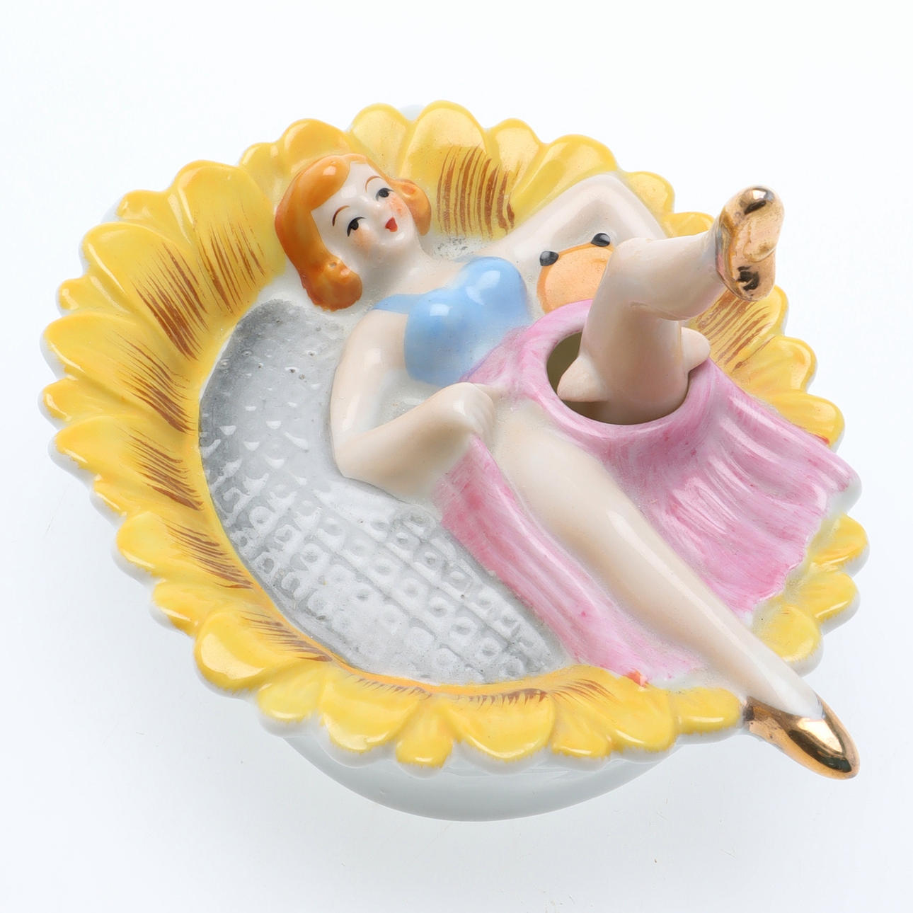 ASKFAT, porslin, så kallad "Lady Nodder", 1900-tal.