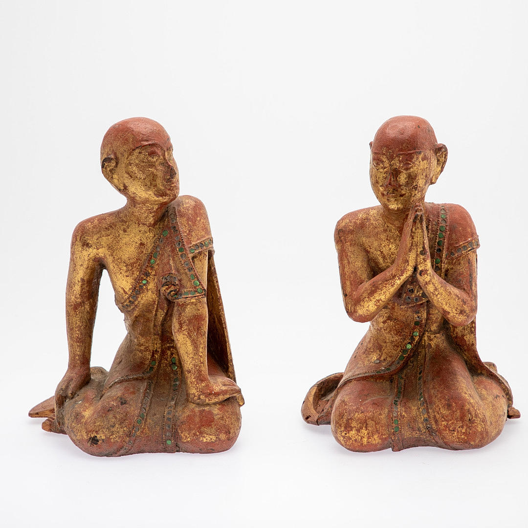 Main disciples of Buddha Sāriputta and Moggalana, Burma, around 1900 (2).