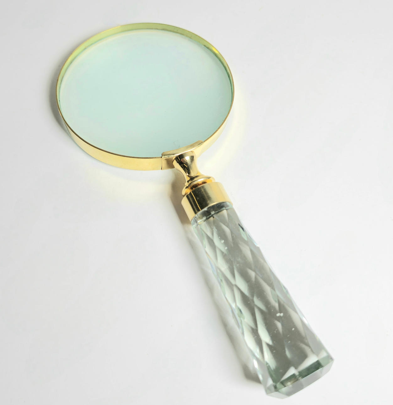 MAGNIFYING GLASS HANDLE.