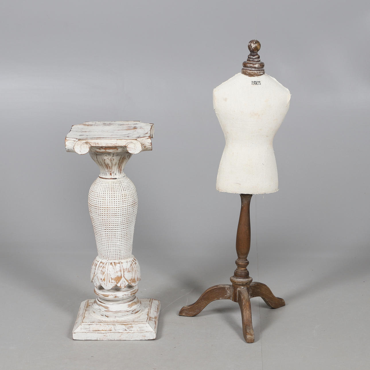 A SMALL FRENCH MANNEQUIN.