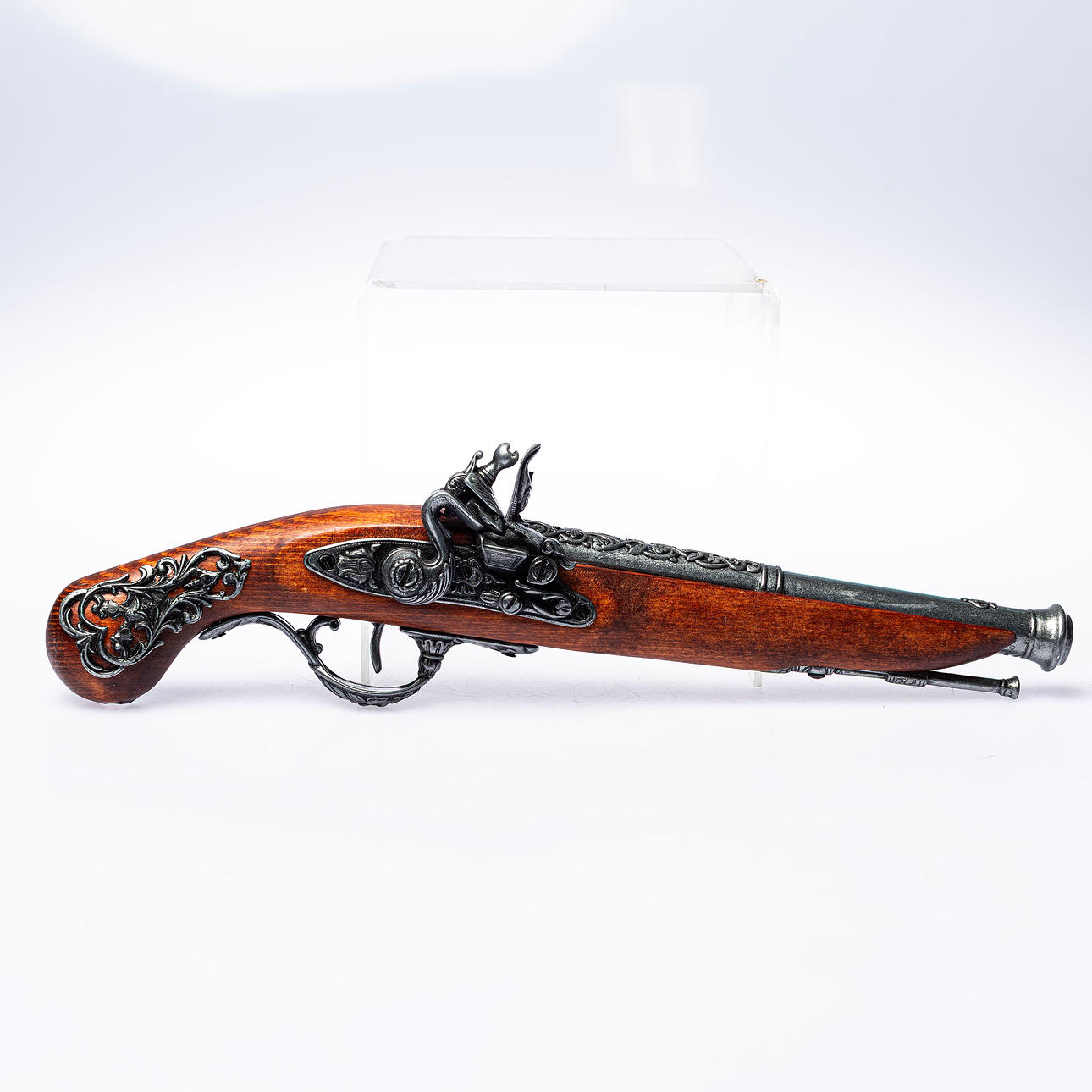 FLINTLOCK PISTOL, Replica.