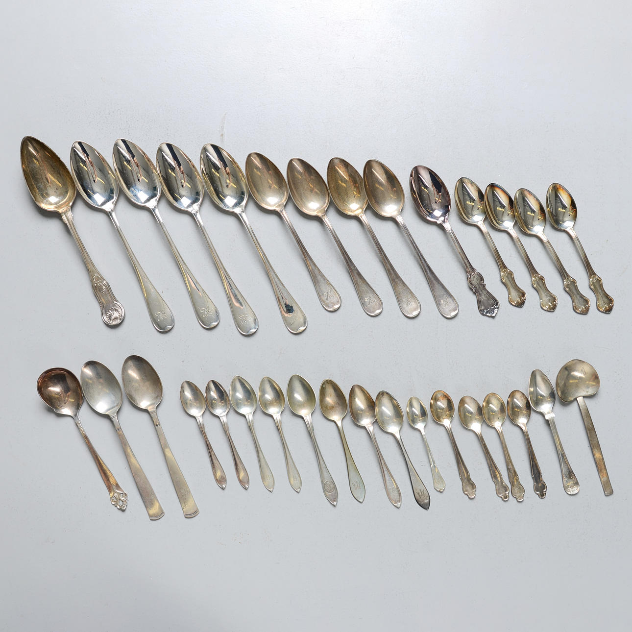 BATCH SPOONS, silver, weight approx 1086 grams.