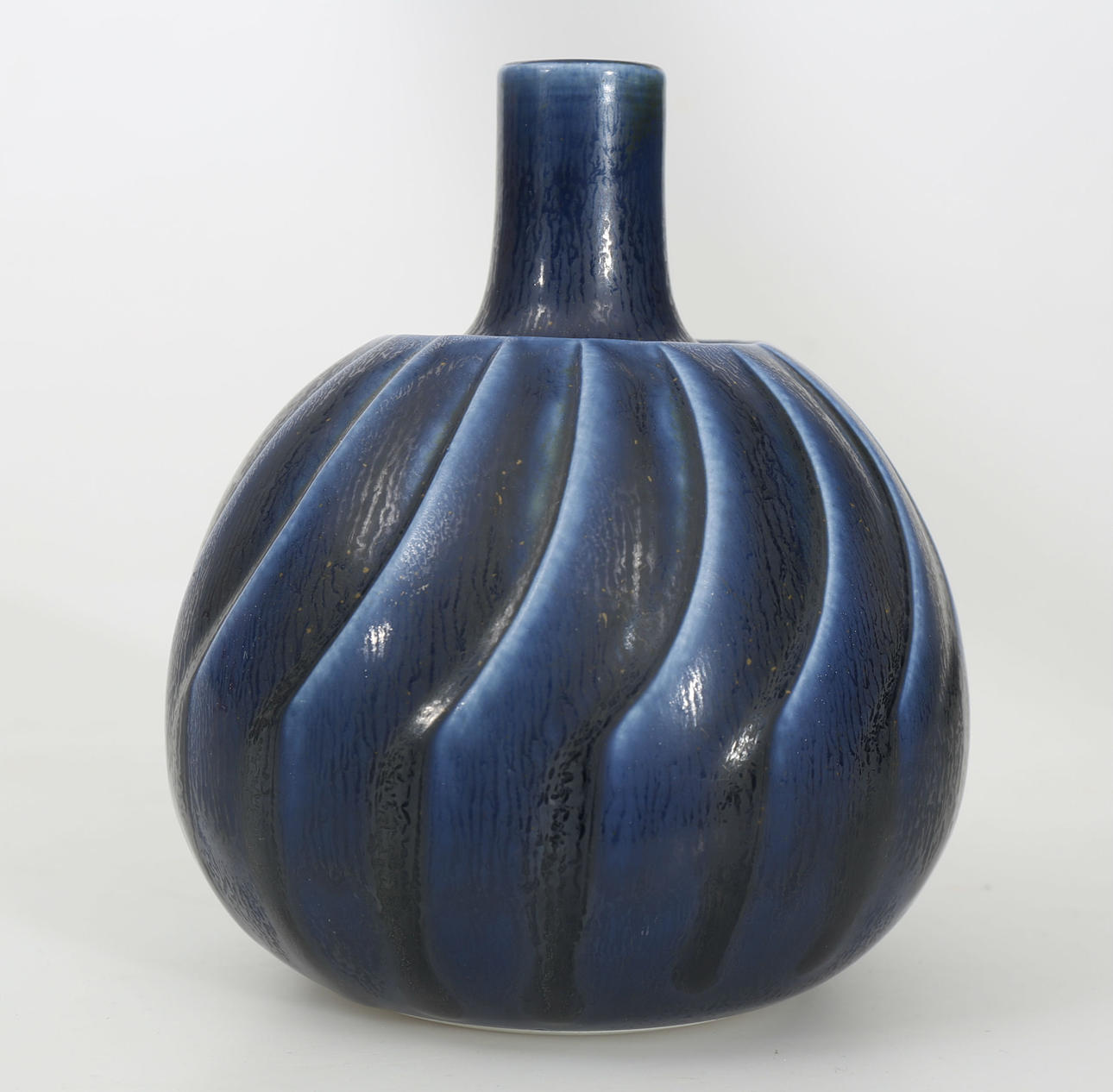 VAS, stengods, Wilhelm Kåge, märkt Kåge Verkstad, Gustavsberg.