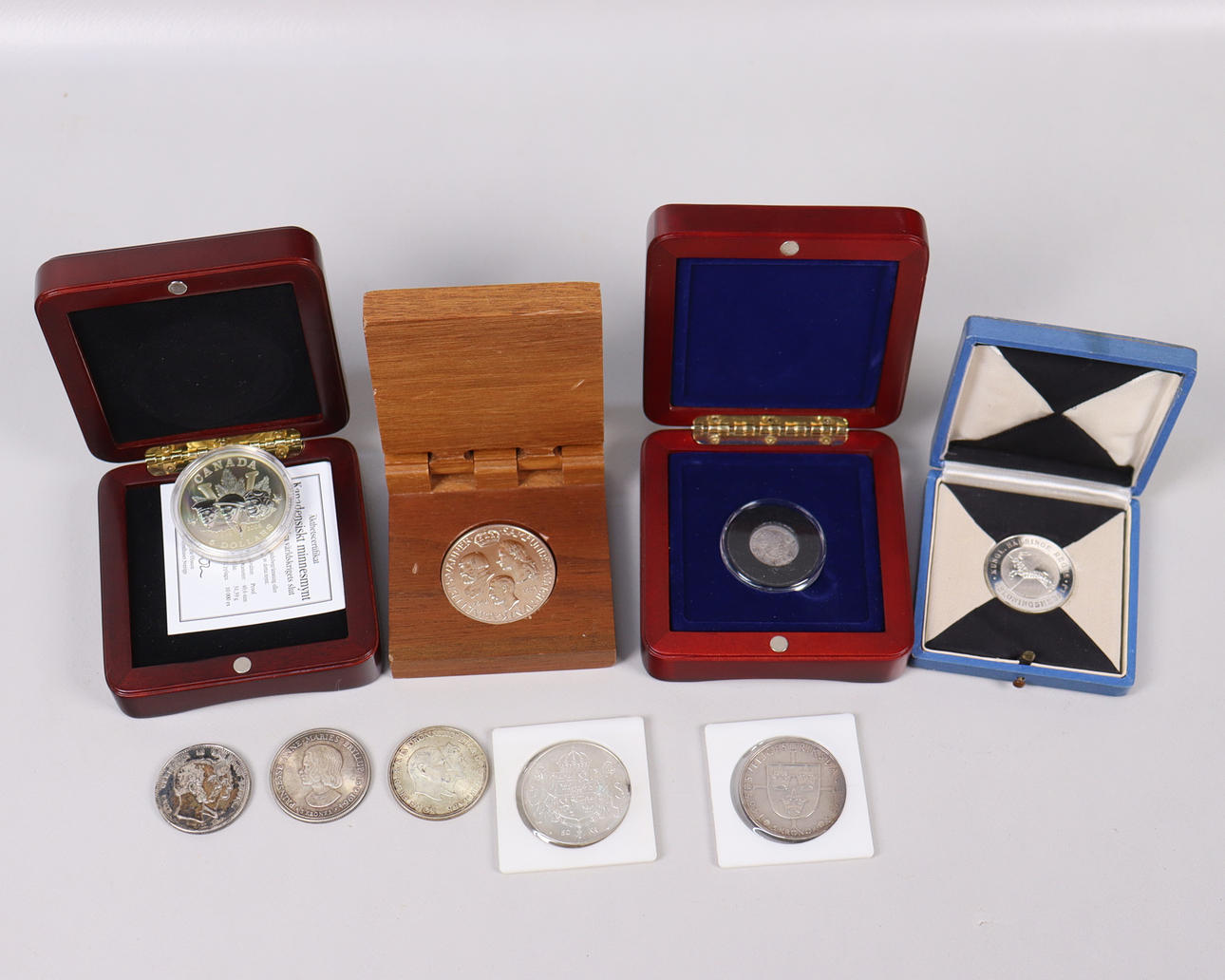 SILBERMÜNZEN, Dänemark, Schweden und Kanada, 9 Stück.