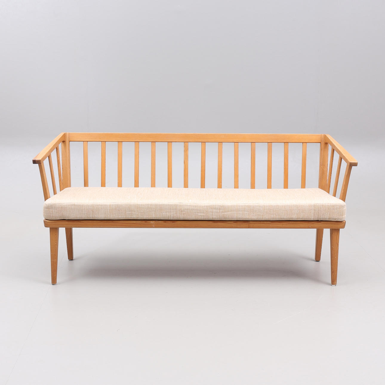 CARL MALMSTEN. Soffa, "Visingsö", 1900-talets andra hälft.