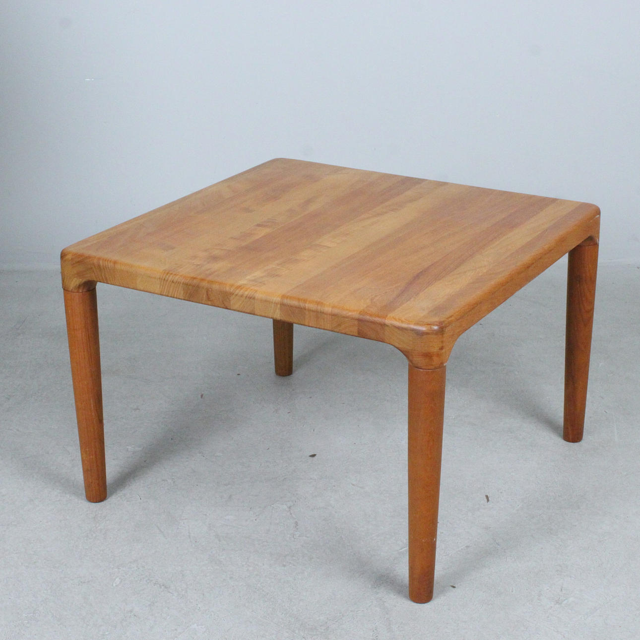 GLOSTRUP. Coffee table/Coffeetable, teak, Denmark, 1970s.
