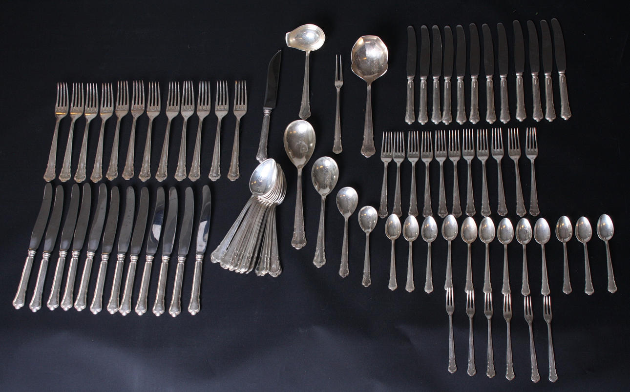 BESTICK, nysilver, "Ingrid" 85 st delar, 1900-tal.