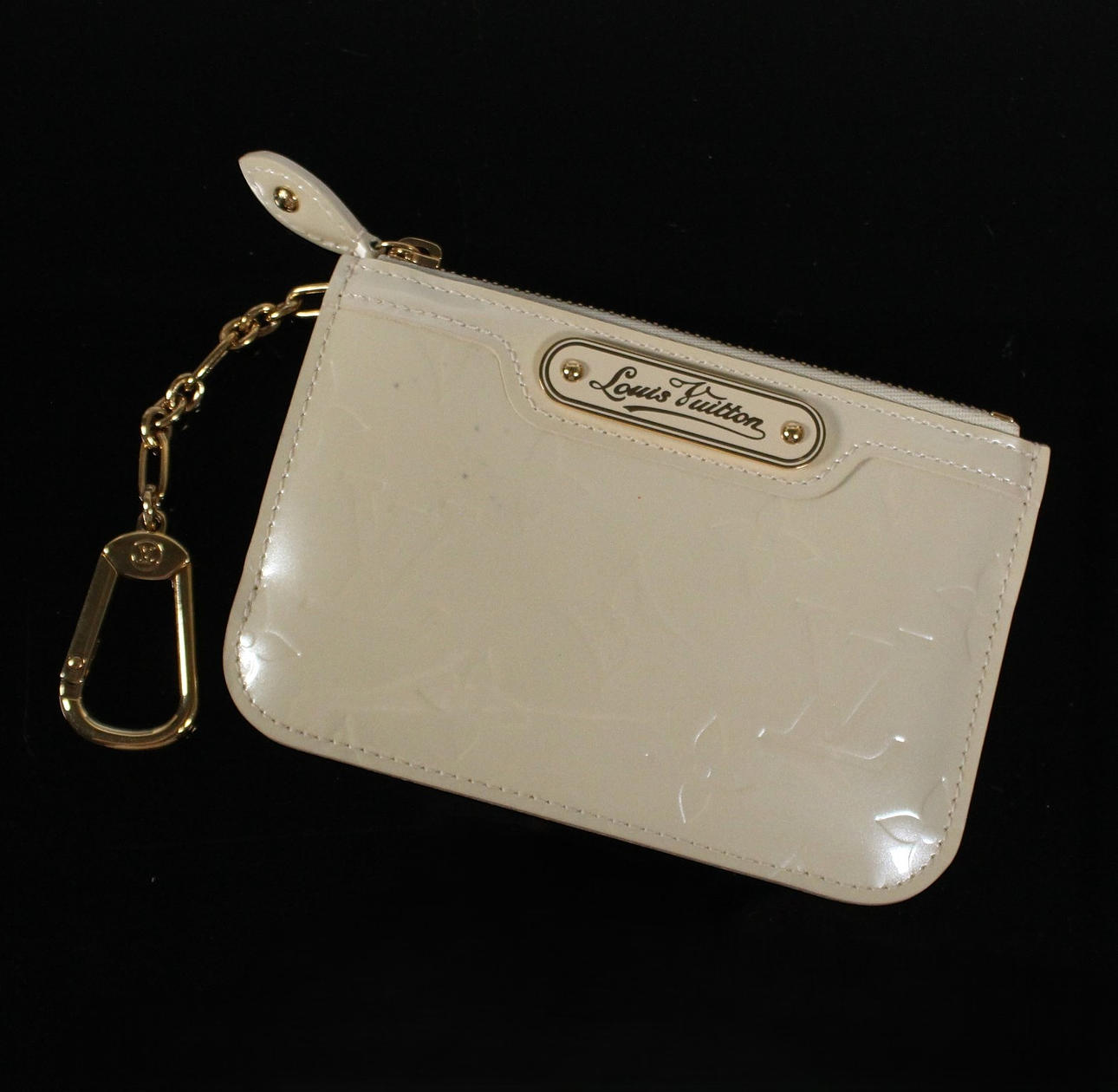 LOUIS VUITTON. Key case/Key pouch, model 'Alma', patent leather, monogram.