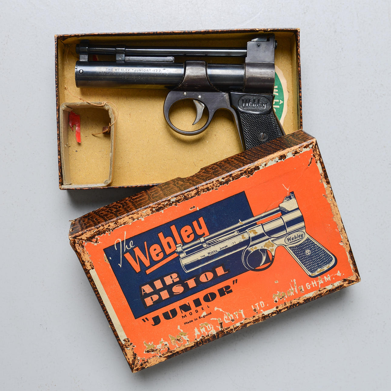 LUFTPISTOL, Webley & Scott, „Junior 177", England.