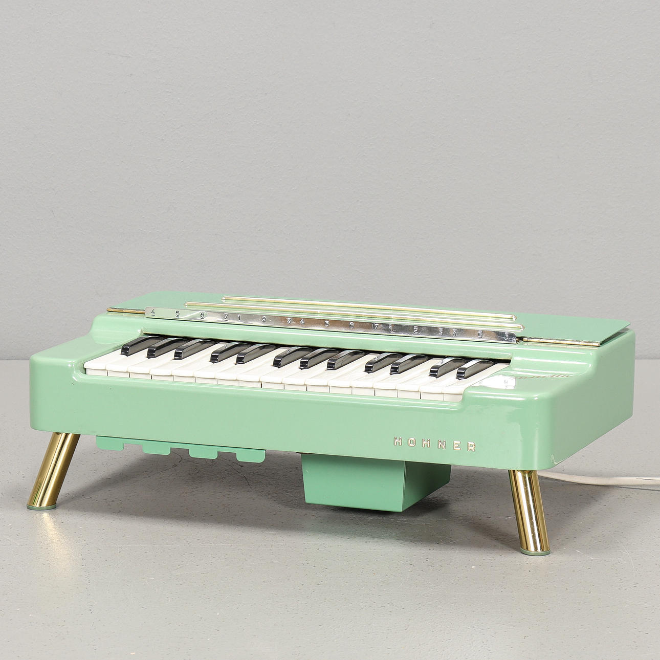 HOHNER ORGANETTA.